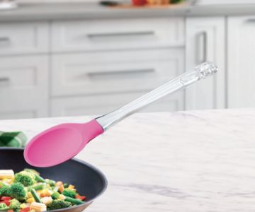 SILICONE SPOON WITH PLASTIC HANDLE